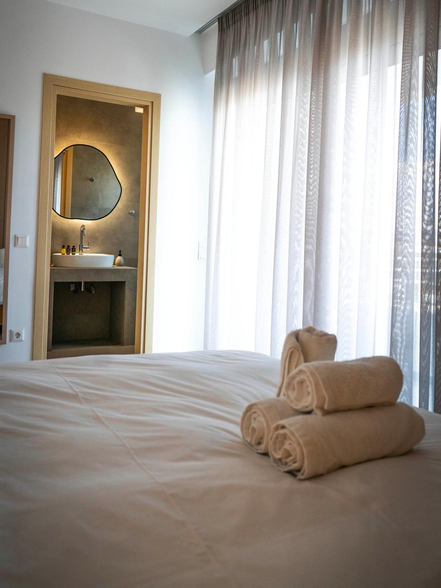 White Luxury Apartment Trikala  Exterior photo